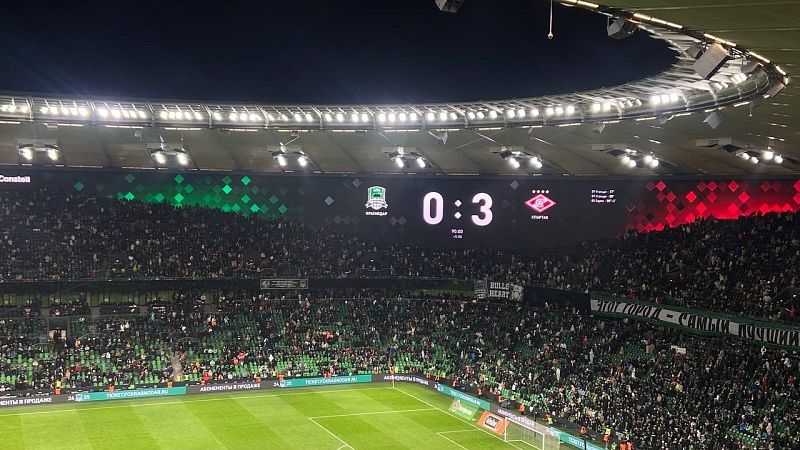 «Краснодар» не сумел воспользоваться ошибкой «Зенита» и разгромно уступил «Спартаку» 