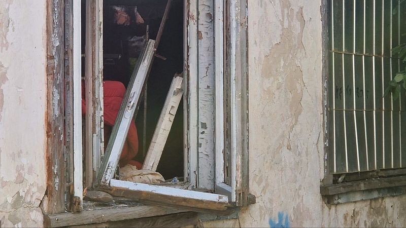 Дрон ВС РФ снял плачущую от радости жительницу освобожденного села  