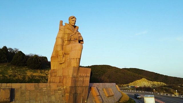 Юрист Куриленко: за осквернение воинских мемориалов грозит судимость