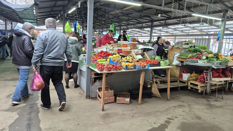 Падение цен на свинину усилил импорт курицы из Китая