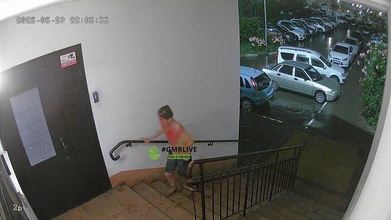 По дворам бродила окровавленая женщина в Краснодаре 