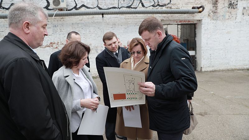 В Краснодаре по поручению мэра отремонтируют объекты культурного наследия и учреждения допобразования