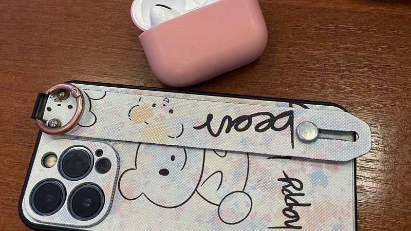 Школьница выиграла в автомате шоколад вместо iPhone 16 в Красноярске