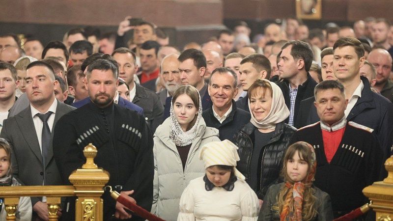 Вениамин Кондратьев поздравил жителей Кубани с наступлением Пасхи