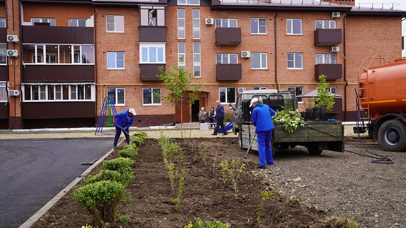 Жильцам пострадавшего от БПЛА дома в Приморско-Ахтарске разрешили вернуться 