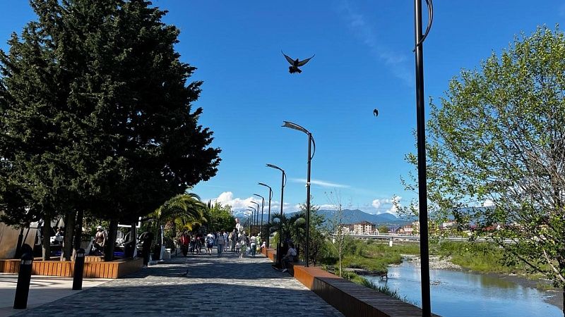 Рейтинг популярных морских курортов России на лето 2025 возглавил Адлер