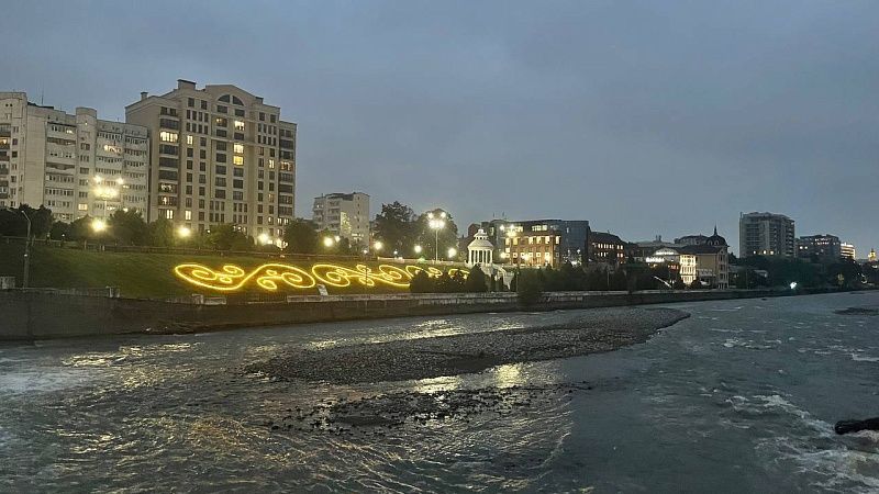 Раненая сотрудница букмекерской конторы попала в реанимацию во Владикавказе 