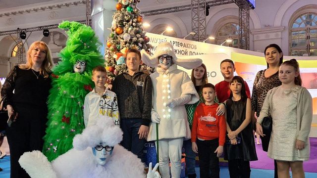 Дети военнослужащих Кубани приняли участие в новогоднем празднике #МЫВМЕСТЕ в Москве 