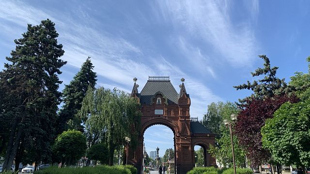 Краснодарский край вошел в десятку регионов-лидеров по социально-экономическому развитию за 2022 год. Фото: телеканал «Краснодар»