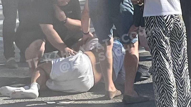 Пешеход попал под колеса машины на въезде в Сочи