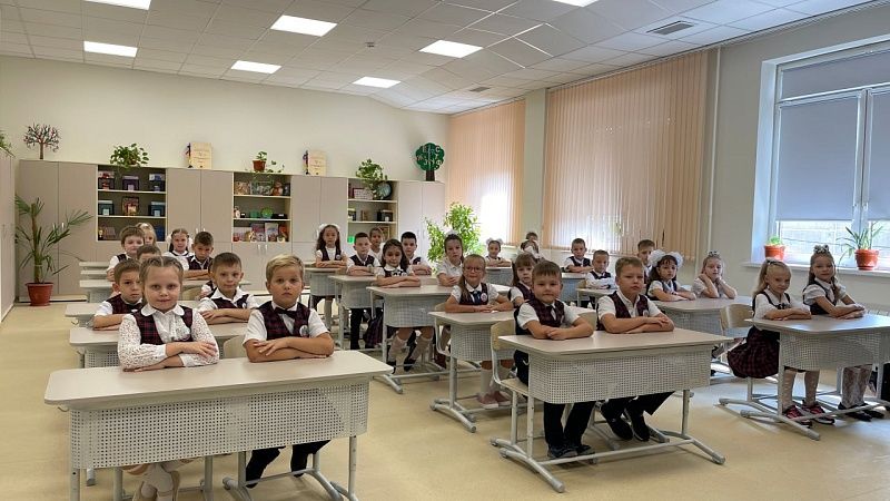 Губернатор Кондратьев поздравил с Днём защиты детей жителей Кубани 