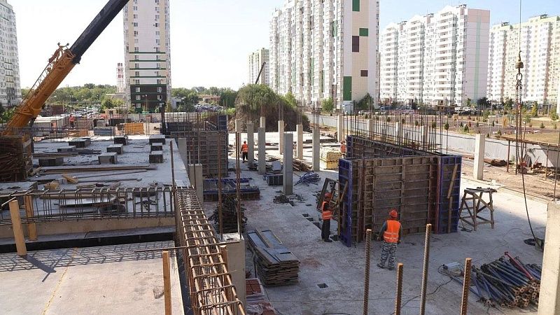 Наумов поручил ускорить возведение детсада на Гидрострое в Краснодаре
