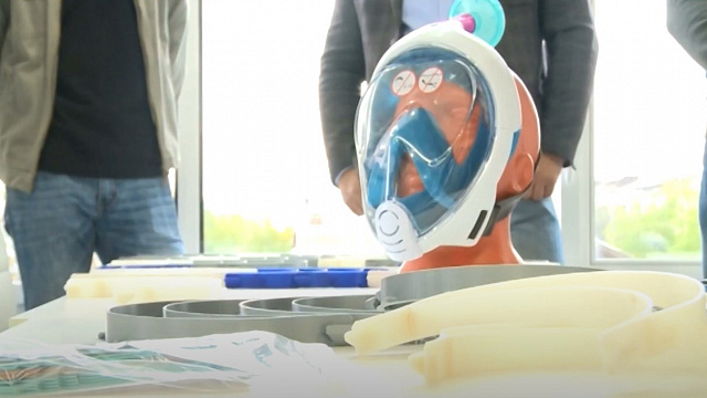 Краснодарцы модернизируют маски для лучшей защиты врачей, работающих с больными коронавирусом