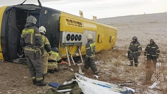 Появились кадры с места ДТП автобуса с иностранцами в Забайкалье