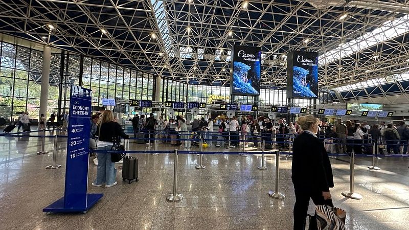 Число задержанных рейсов сократилось до 28 в аэропорту Сочи