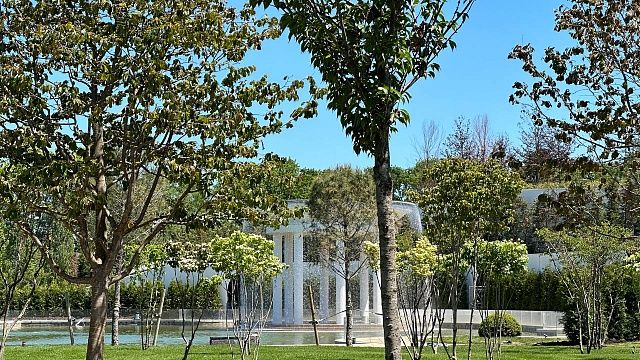 Сергей Галицкий прогулялся по «Парку Облаков» в Краснодаре