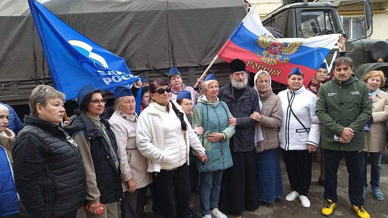 Активисты и «Кубанский дворик» отправили гумпомощь бойцам СВО