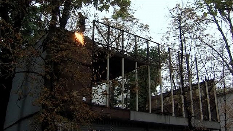 снос нелегального здания | мотоциклист попал под машину