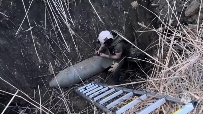 Фугасную 500-килограммовую авиабомбу нашли около Тимашевска