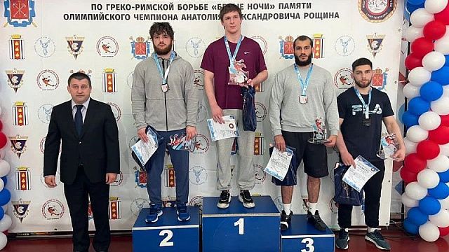 Краснодарец Альбек Белгароков завоевал золотую медаль на Всероссийских соревнованиях по греко-римской борьбе