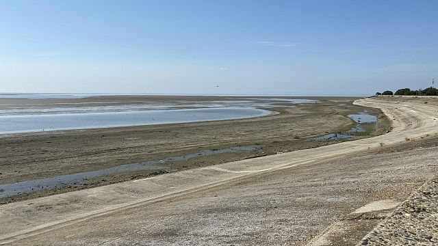 Краснодарское водохранилище обмелело из-за профилактических работ