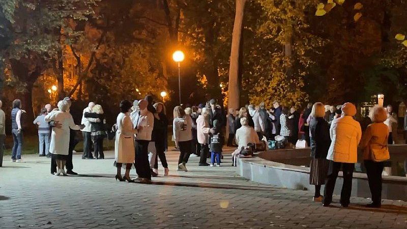 30 октября в парках Краснодара пройдут танцы, мастер-классы и концерты