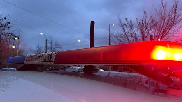 Тела двух мужчин с ножевыми ранениями нашли в квартире в Подмосковье