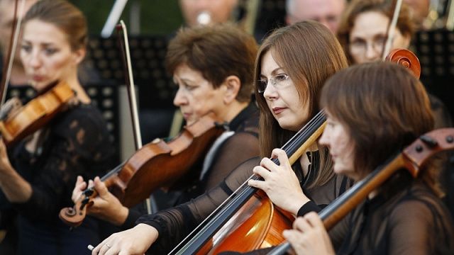 Цикл променад-концертов под открытым небом Краснодара продолжится композициями Моцарта, Вивальди, Чайковского и других композиторов