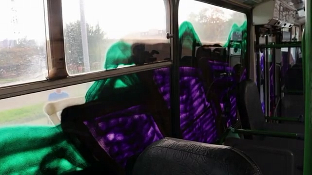 Вандалы испортили троллейбус Краснодарского ТТУ Фото: Фото: @kttu_krd
