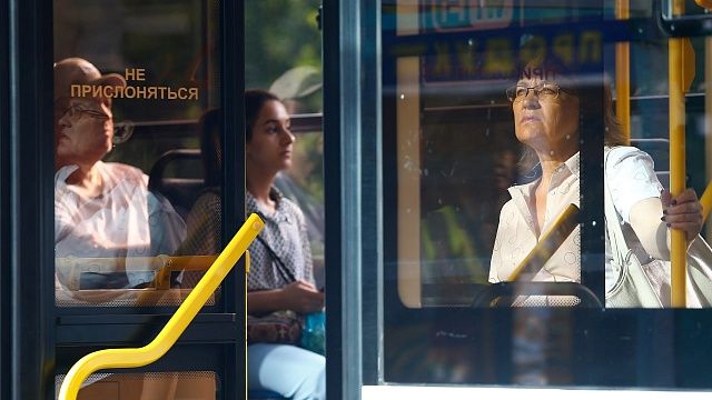 МЦУ Краснодара: как защитить свои права в общественном транспорте в жару. Фото: телеканал «Краснодар»