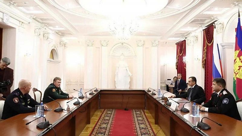 Губернатор Кубани обсудил совместную работу с новым начальником краевого управления Росгвардии