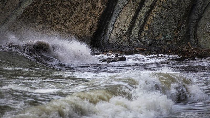 Сильнейшее за 70 лет землетрясение на Камчатке всколыхнуло Тихий океан