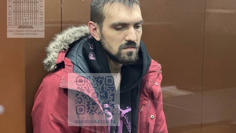 Московский суд арестовал за оскорбление бойца СВО комика Останина из Ейска