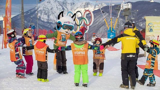 В Краснодарском крае зимними видами спорта занимаются более 2,5 тысяч детей