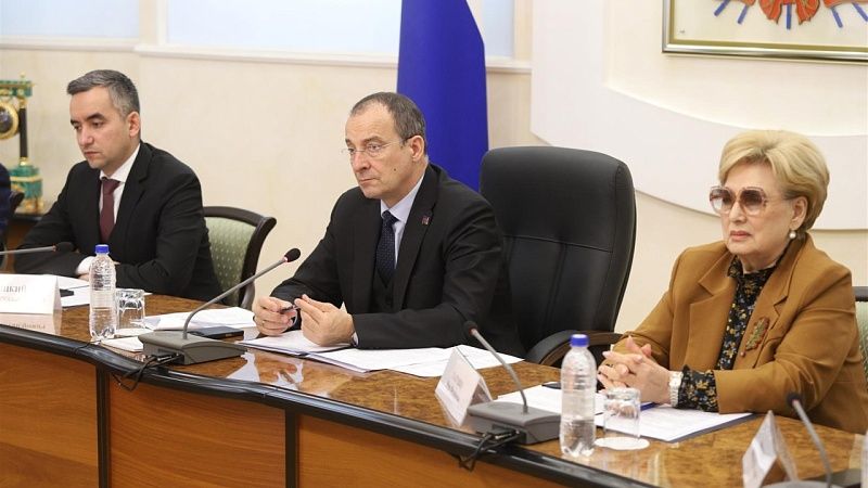 Корректировки федеральной правовой базы обсудили на Совете законодателей Кубани