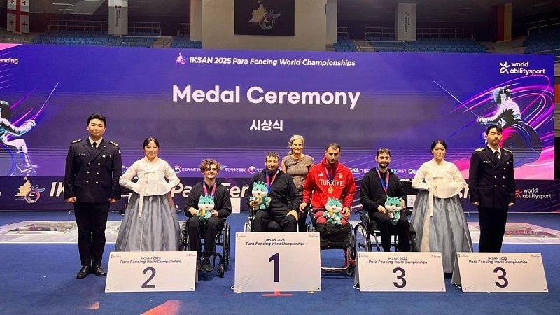 Чемпионом мира по фехтованию в спорте ПОДА стал кубанский спортсмен