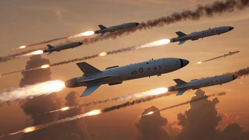 Более 70 объектов инфраструктуры повреждены после ракетного удара по Брянску