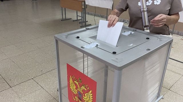На Кубани начался основной день выборов-2023 Фото: телеканал «Краснодар»