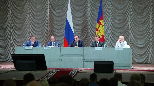 Аграриям могут продлить сроки погашения кредитов из-за засухи на Кубани