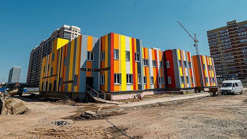 В будущем детсаду на улице им. Петра Метальникова завершили монолитные работы и наружную отделку