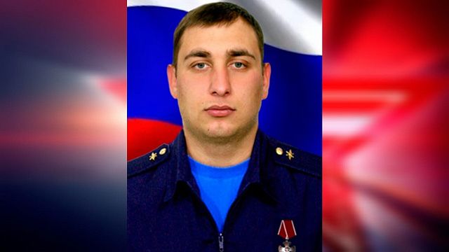 Александр Машков под обстрелом починил станцию связи и отправил артиллерии координаты врага
