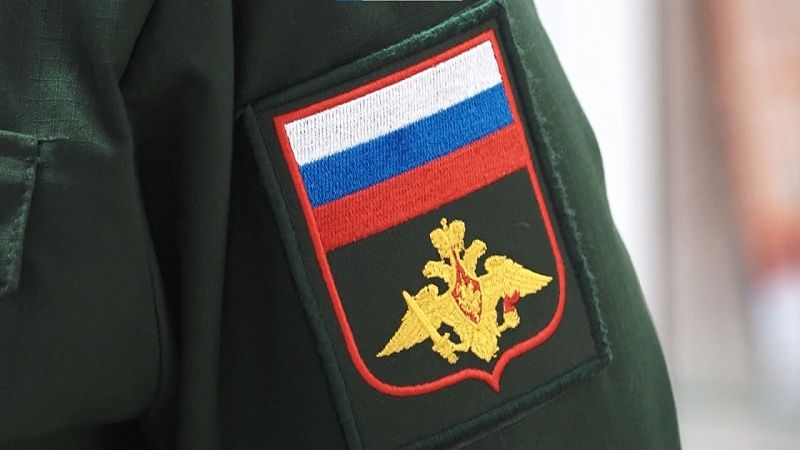 Боец РФ устроил сюрприз дочери, неожиданно вернувшись с фронта в Горячем Ключе