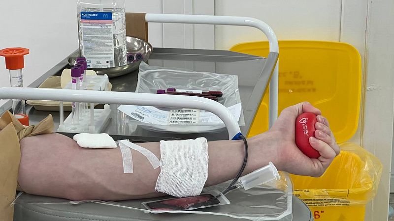 Краснодарцев приглашают стать донорами крови в предновогодние дни