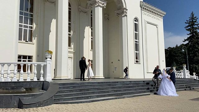 Госдума во втором чтении приняла поправки, аннулирующие брак для сменивших пол Фото: Телеканал «Краснодар»