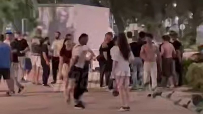 Банда агрессивных молодых людей избивала прохожих на улицах Краснодара