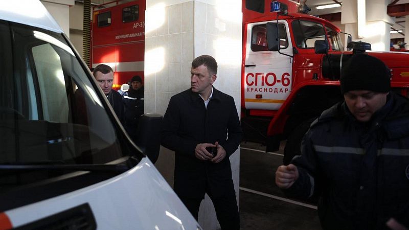 Мэр Евгений Наумов осмотрел первый в Краснодаре спасательный учебно-тренировочный центр 