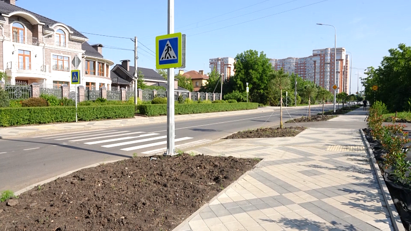 На Фестивальном новая дорога и бульвар, международные связи города. Новости 9 июня