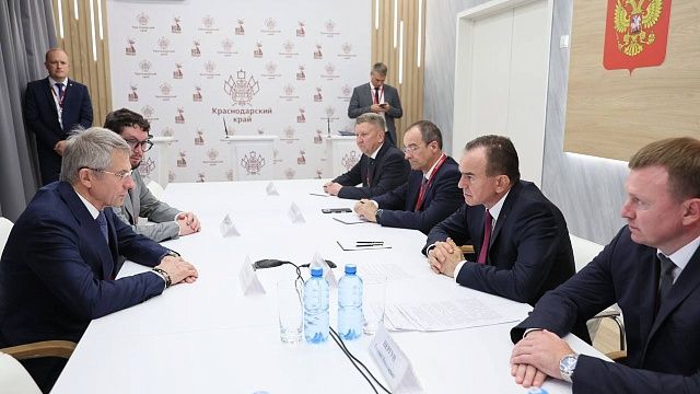 На ПМЭФ-25 обсудили расширение мобильной сети в Краснодарском крае