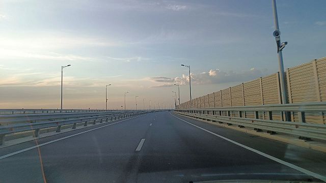 Пробок на подъезде к Крымскому мосту нет. Фото: Телеканал «Краснодар»