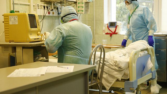 Абсолютный антирекорд с начала пандемии: на Кубани за сутки выявили 1020 новых случаев заболевания коронавирусом 